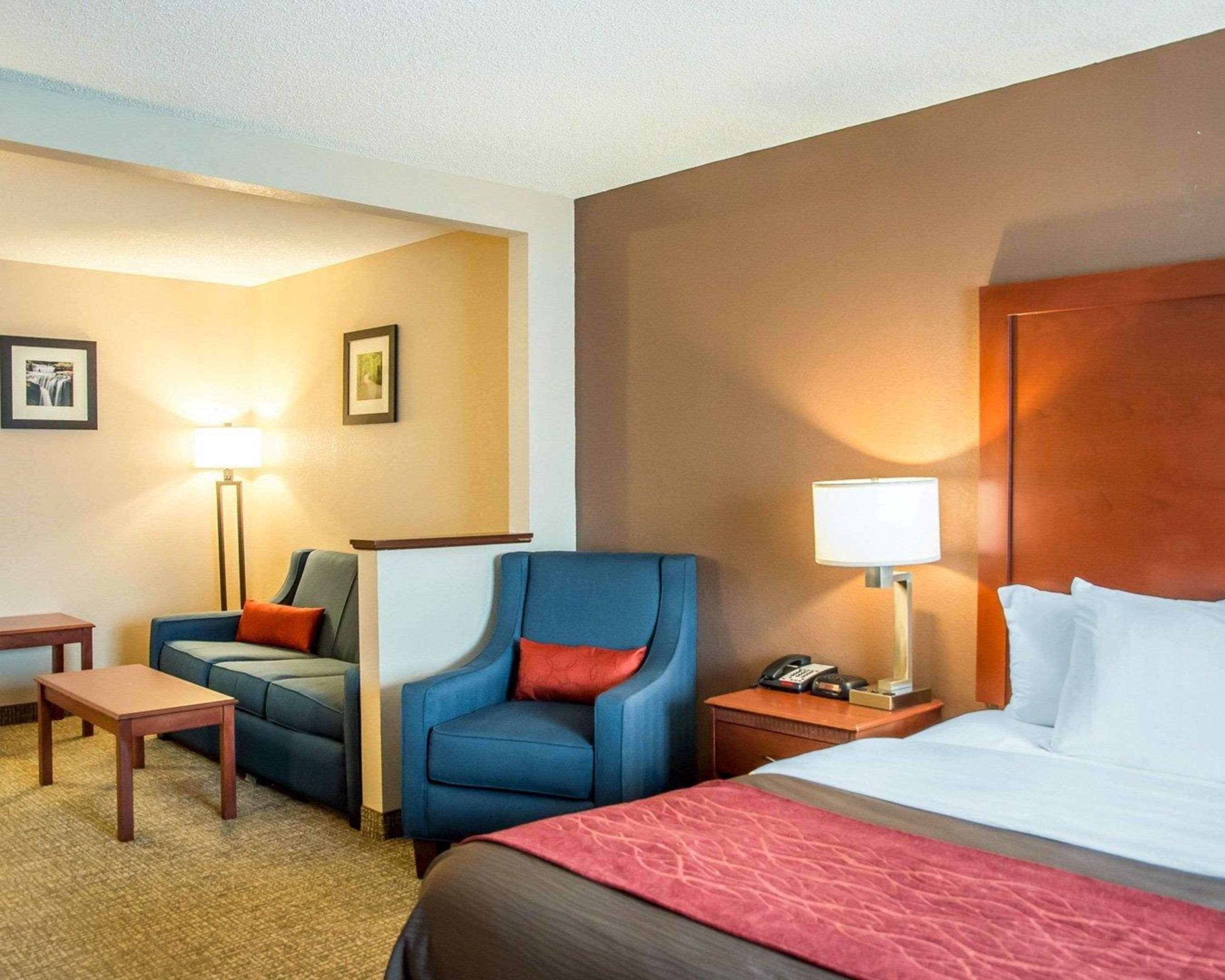 Comfort Inn & Suites Lawrenceburg Exterior photo